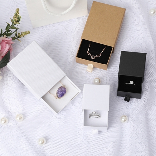 High Quality Custom Logo Jewelry Box Gift Box in Stock